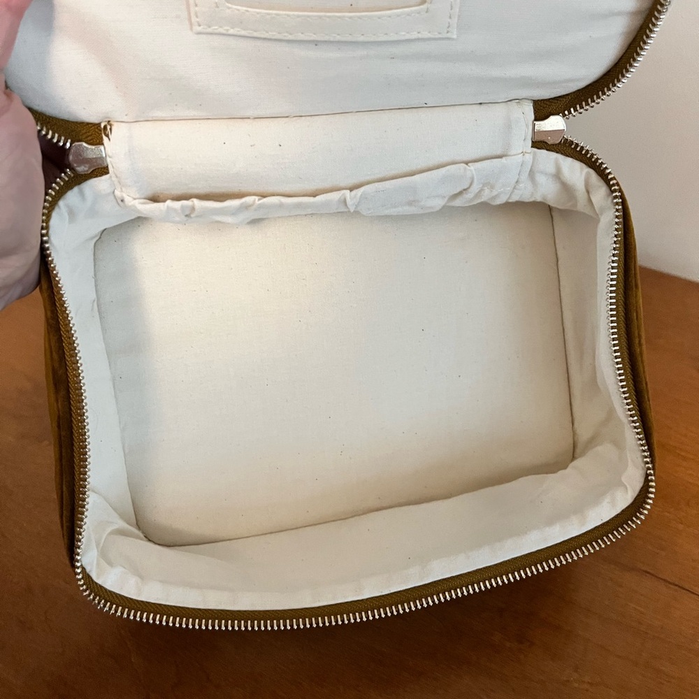 Sezane Brown and Cream Travel Bag - Picture 12 of 12